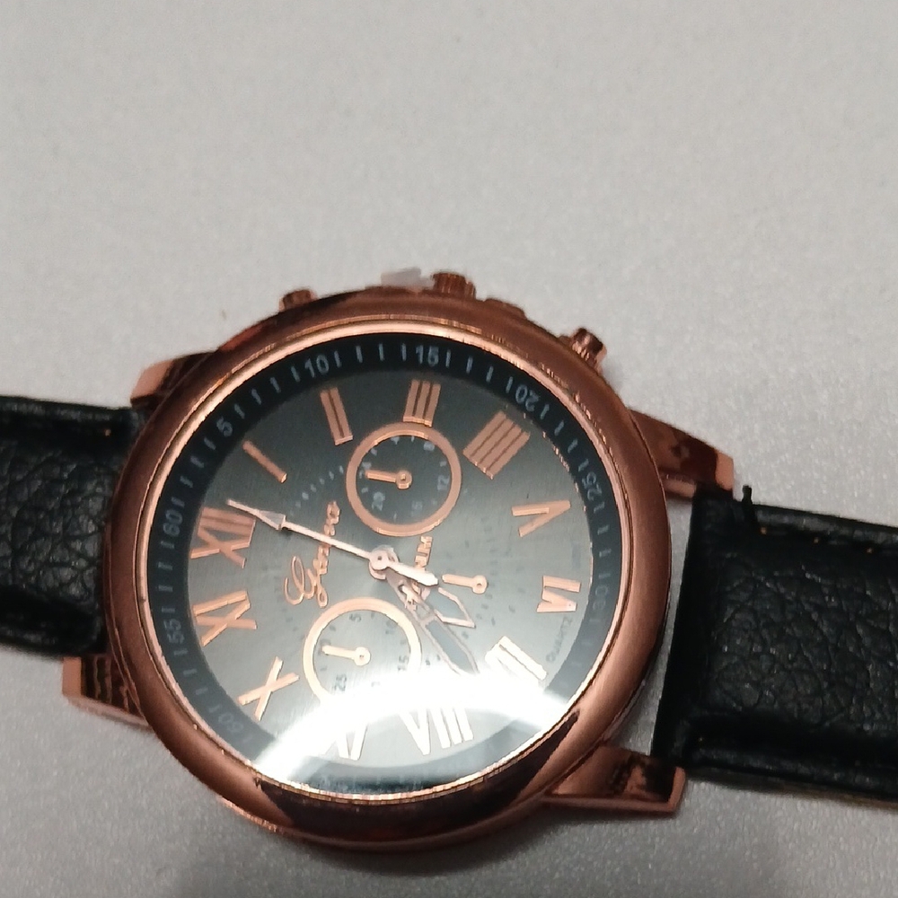 Geneva Black and Rose Gold Men's Watch - Picture 2 of 4